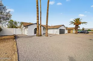 2910 W Sandra Terrace, Phoenix, AZ 85053 - Photo 1