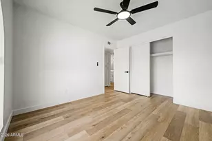 2910 W Sandra Terrace, Phoenix, AZ 85053 - Photo 23