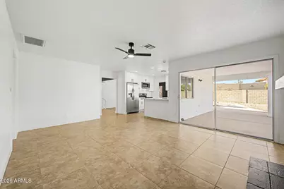 2910 W Sandra Terrace, Phoenix, AZ 85053 - Photo 9