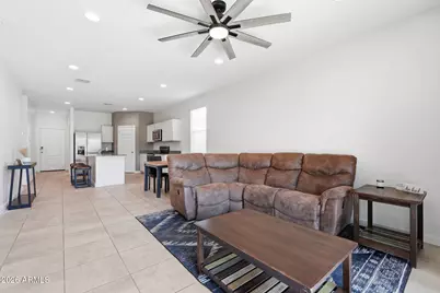 561 W Freedom Street, Florence, AZ 85132 - Photo 9