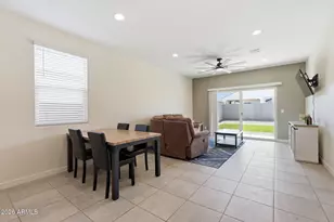 561 W Freedom St, Florence, AZ 85132 - Photo 5