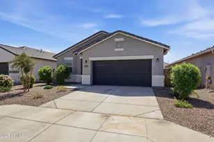 561 W Freedom St, Florence, AZ 85132 - Photo 3