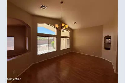 2321 W Straight Arrow Lane, Phoenix, AZ 85085 - Photo 5