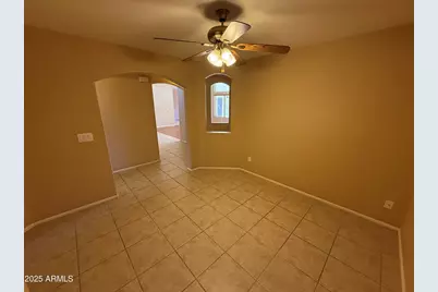 2321 W Straight Arrow Lane, Phoenix, AZ 85085 - Photo 25
