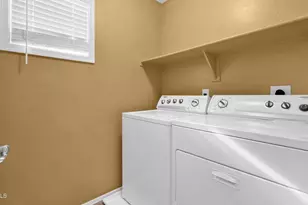 3856 E Gideon Wy, Gilbert, AZ 85296 - Photo 19