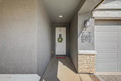 10605 S 55th Drive, Laveen, AZ 85339 - Photo 5