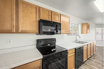 15554 W Gelding Drive, Surprise, AZ 85379 - Photo 17
