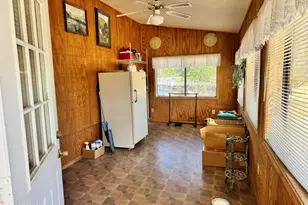 18233 S John Fry Ave, Peeples Valley, AZ 86332 - Photo 11