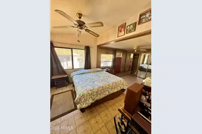 18233 S John Fry Avenue, Peeples Valley, AZ 86332 - Photo 15