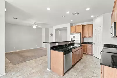 24072 N 164th Avenue, Surprise, AZ 85387 - Photo 11