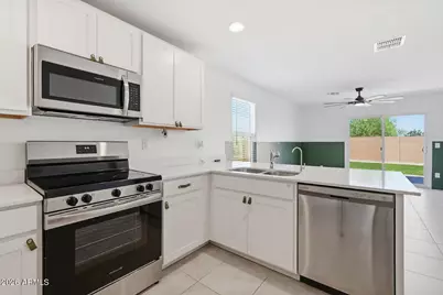 12168 E Sunflower Lane, Florence, AZ 85132 - Photo 9