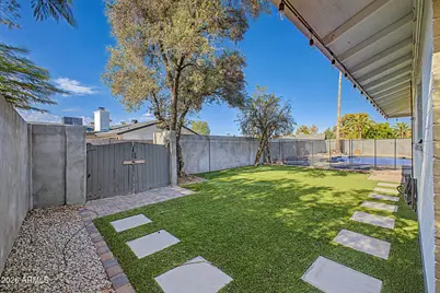 1103 E Watson Drive, Tempe, AZ 85283 - Photo 29