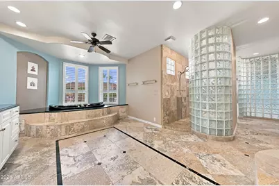 5881 W Del Lago Circle, Glendale, AZ 85308 - Photo 25