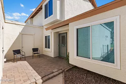 13223 N 25th Drive, Phoenix, AZ 85029 - Photo 9