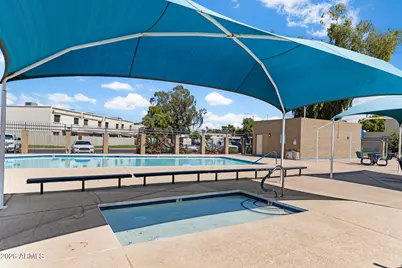 13223 N 25th Drive, Phoenix, AZ 85029 - Photo 41
