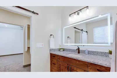 275 S Barlow St Street, Colorado City, AZ 86021 - Photo 17
