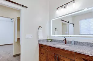 275 S Barlow St St, Colorado City, AZ 86021 - Photo 17