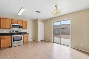 633 W Kingman Loop, Casa Grande, AZ 85122 - Photo 5