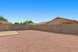 633 W Kingman Loop, Casa Grande, AZ 85122 - Photo 19