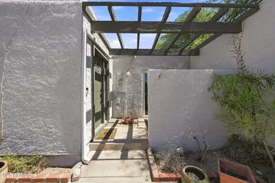 324 E Ambassador Drive, Tempe, AZ 85288 - Photo 3