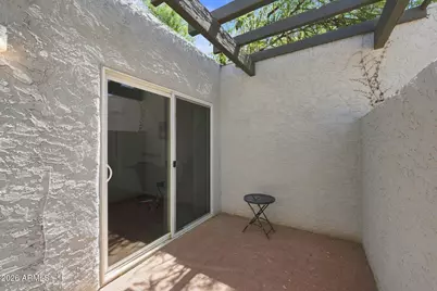 324 E Ambassador Drive, Tempe, AZ 85288 - Photo 41