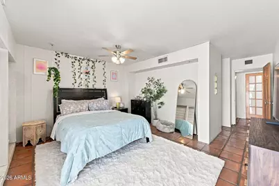 324 E Ambassador Drive, Tempe, AZ 85288 - Photo 25