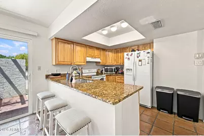 324 E Ambassador Drive, Tempe, AZ 85288 - Photo 19