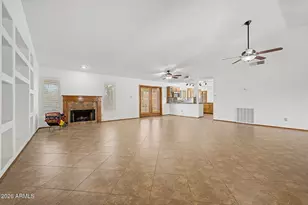 8122 S Palm Dr, Tempe, AZ 85284 - Photo 7