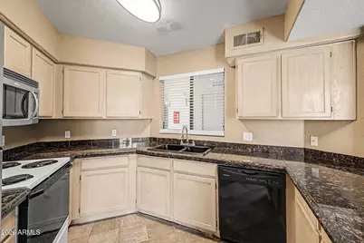 3848 N 3rd Avenue #1040, Phoenix, AZ 85013 - Photo 13