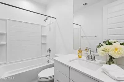 2531 W Hidalgo Avenue, Phoenix, AZ 85041 - Photo 25