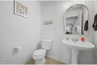1821 E Patrick Lane, Phoenix, AZ 85024 - Photo 13