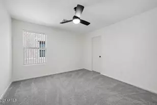 1821 E Patrick Ln, Phoenix, AZ 85024 - Photo 27
