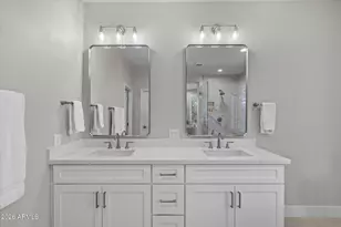 8989 N Gainey Center Dr, Scottsdale, AZ 85258 - Photo 23