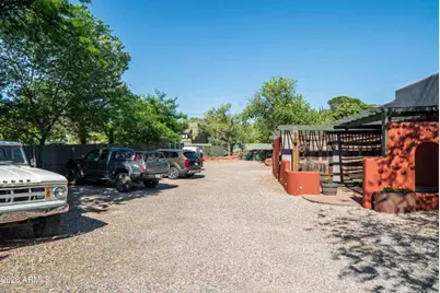 110 Oak Creek Boulevard, Sedona, AZ 86336 - Photo 17