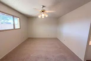 8301 N 47th Dr, Glendale, AZ 85302 - Photo 25