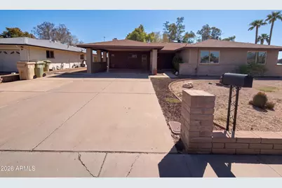 8301 N 47th Drive, Glendale, AZ 85302 - Photo 1