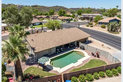 852 W Caribbean Lane, Phoenix, AZ 85023 - Photo 33