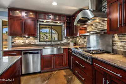 852 W Caribbean Lane, Phoenix, AZ 85023 - Photo 7