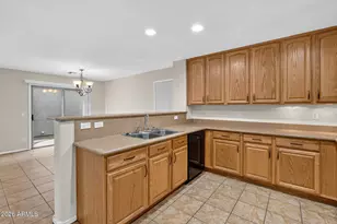 5813 E Hampton Ave, Mesa, AZ 85206 - Photo 7