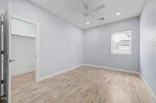 832 E Maddock Rd, Phoenix, AZ 85086 - Photo 23