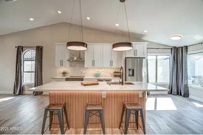 8213 W Rue De Lamour Avenue, Peoria, AZ 85381 - Photo 5