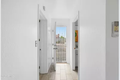2901 W Kathleen Road, Phoenix, AZ 85053 - Photo 5