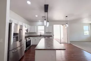 5416 W Albeniz Pl, Phoenix, AZ 85043 - Photo 41
