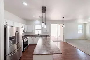 5416 W Albeniz Pl, Phoenix, AZ 85043 - Photo 27