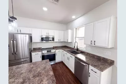 5416 W Albeniz Place, Phoenix, AZ 85043 - Photo 29