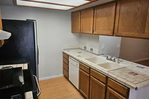 520 N Stapley Dr, Mesa, AZ 85203 - Photo 3