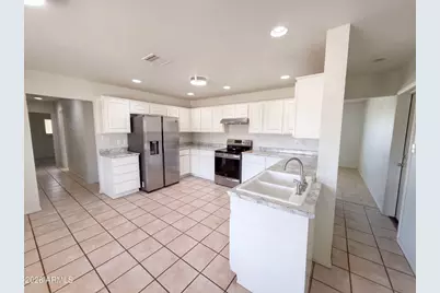 6339 W Monterosa Street, Phoenix, AZ 85033 - Photo 33