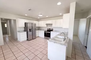 6339 W Monterosa St, Phoenix, AZ 85033 - Photo 33