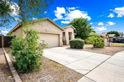 9231 W Salter Drive, Peoria, AZ 85382 - Photo 17