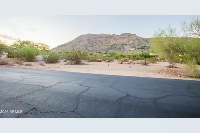 5676 E Cactus Wren Road #10, Paradise Valley, AZ 85253 - Photo 5